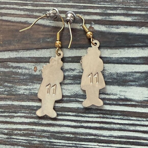 Holiday Earrings - Pipers Piping - 12 Days of Christmas #11 - Picture 4 of 4